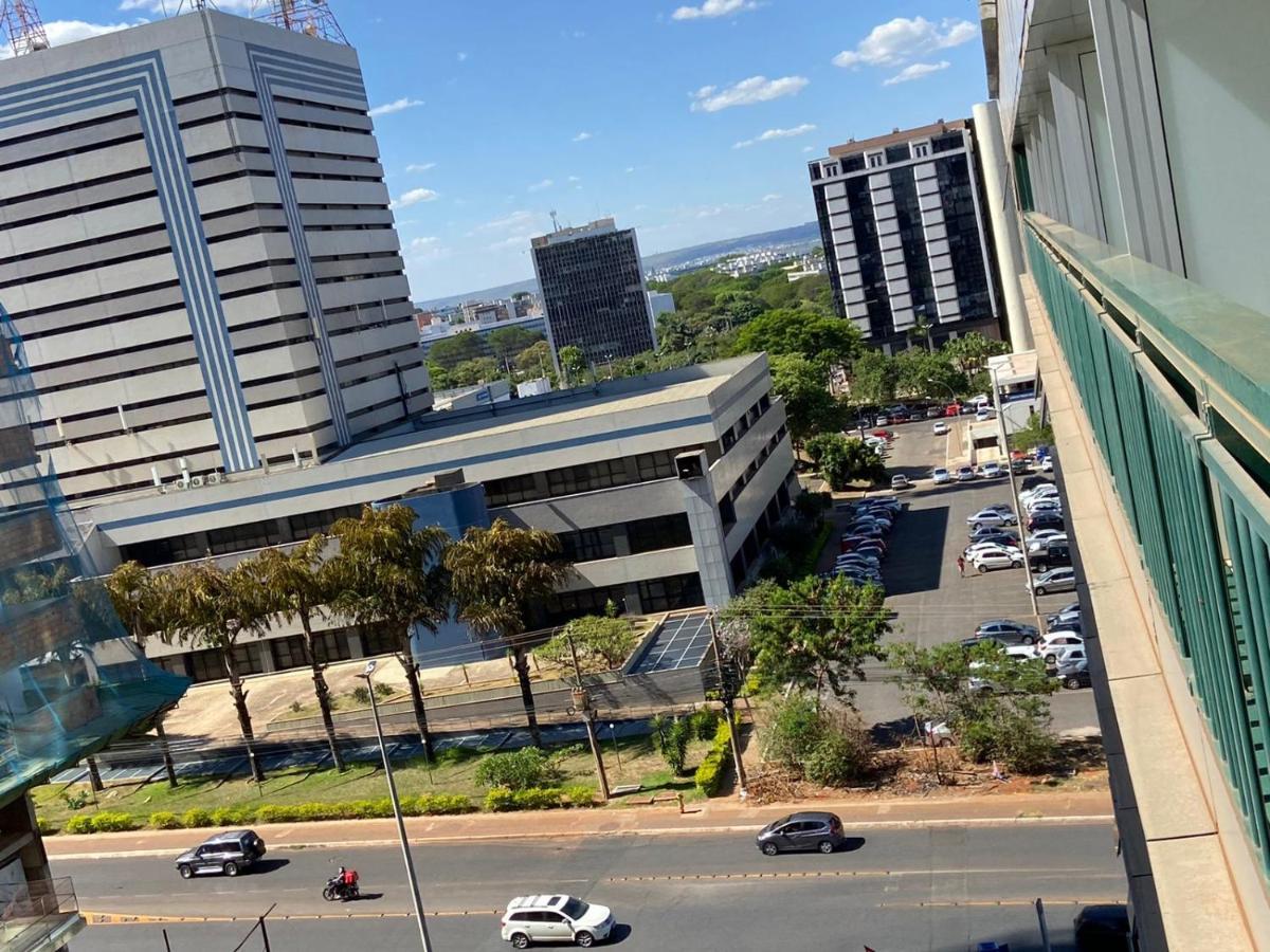 Flat Particular No Centro De Brasilia - Garagem - 7º Andarアパートホテル エクステリア 写真